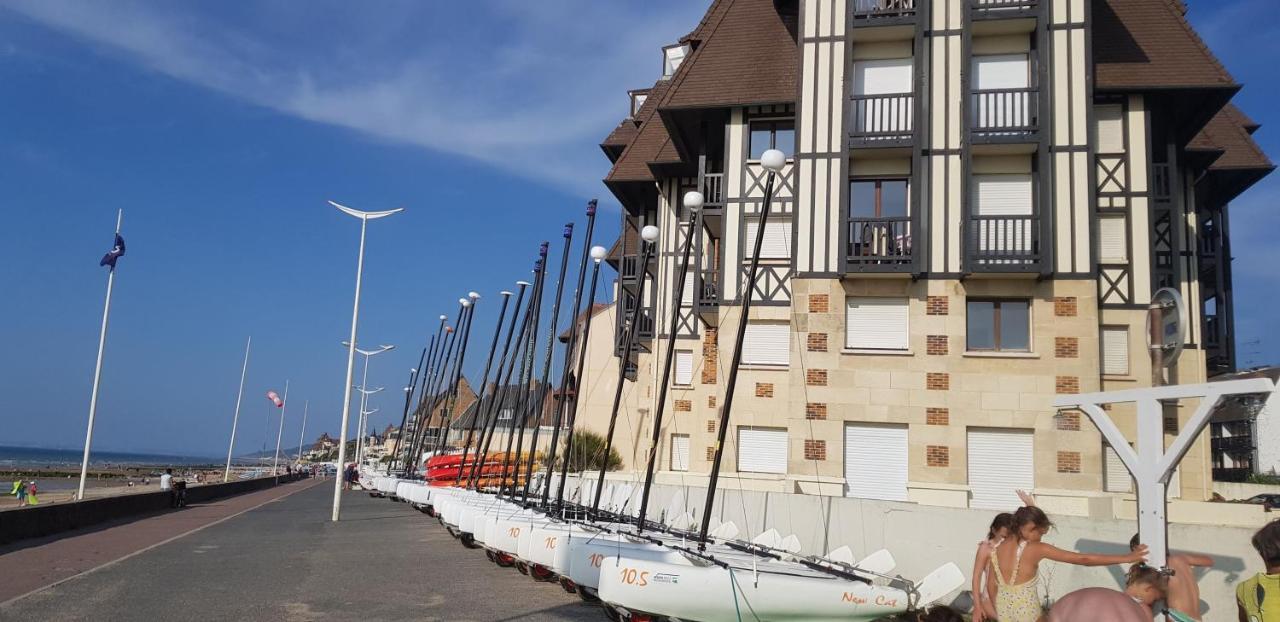 Le Yacht Club1 Apartment Blonville-sur-Mer Exterior photo